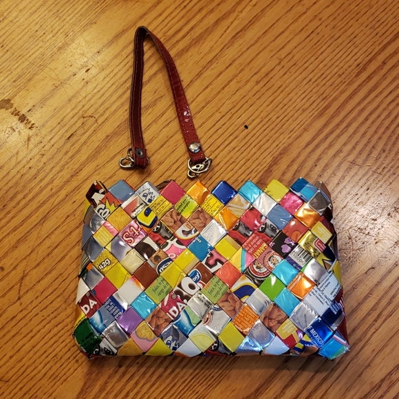 Nahui Ollin Wristlet - Picture 4 of 6